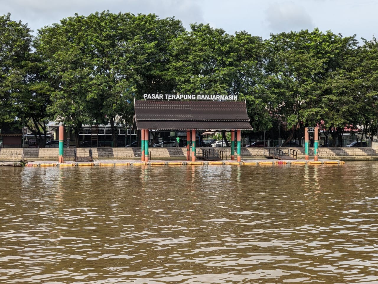 Pasar Terapung Banjarmasin