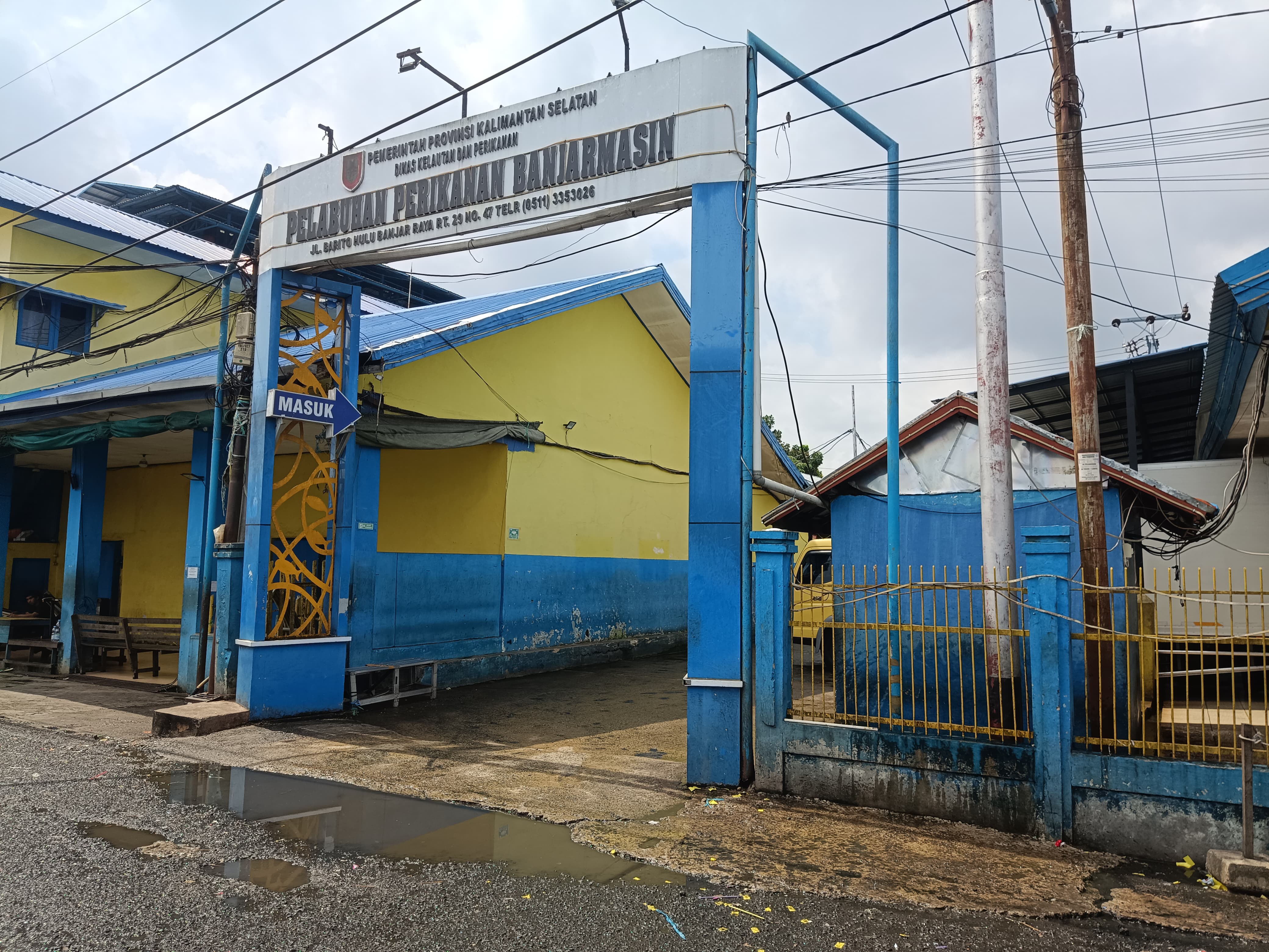 Pelelangan dan Pasar Ikan Banjar Raya